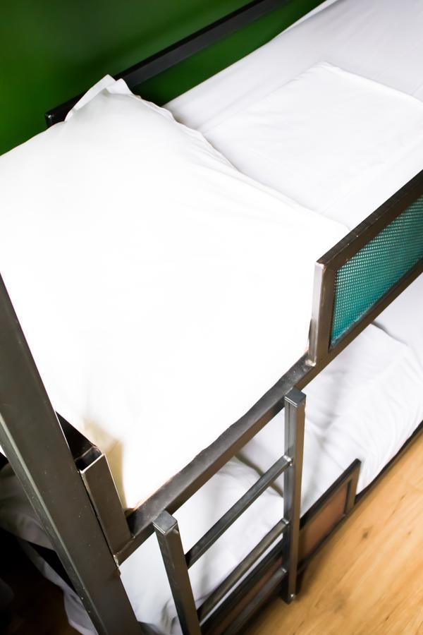 Amsterdam Hostel Annemarie Ngoại thất bức ảnh